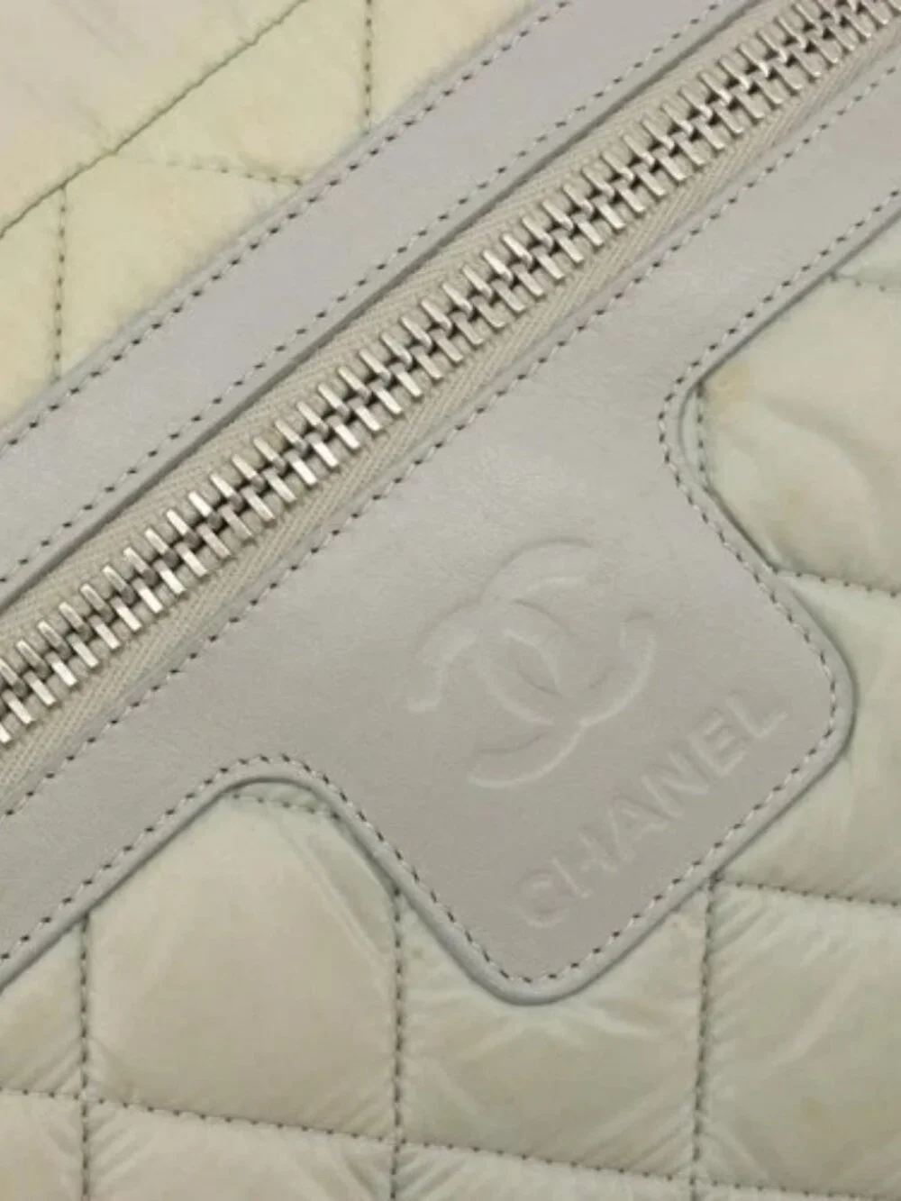 CHANEL Cococoon Shoulder Bag Nylon Gray Silver CC Auth 185165A